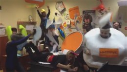 На смену «Gangnam Style» в Украину пришел «Harlem Shake» (ВИДЕО)