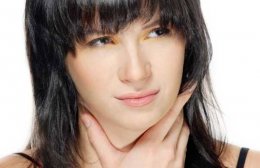 Как помочь больному горлу в первые часы заболевания