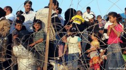 Сотни тысяч сирийских беженцев покидают страну