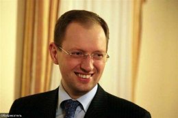 Арсений Яценюк мечтает об отставке правительства Николая Азарова