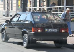 Сколько стоят красивые госномера на черном рынке (ФОТО)