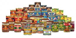 Украинцам каждый день скармливают просроченные продукты