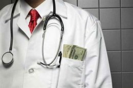 Киевские врачи получают зарплату в размере 6 тысяч гривен