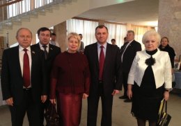 Анна Герман решила "соткать защитный покров" для украинских женщин