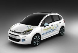 Hybrid Air - автомобиль нового поколения на воздушном топливе (ФОТО)