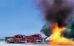 В Грузии совершил аварийную посадку горящий самолет