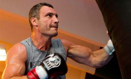 Виталий Кличко совмещает работу в ВР с подготовкой к бою с Кшиштофом Влодарчиком