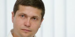 «Ударовец» раскритиковал Яценюка и Турчинова, которые забыли о Тимошенко 8 марта