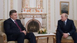 Януковичу пригрозили «Крымской войной»