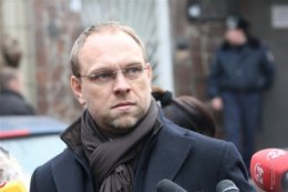 Во вторник Власенко появится в ВР