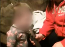 Мать приучала сына к наркотикам с двух лет