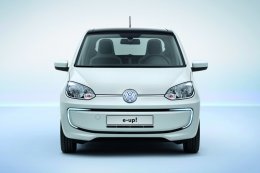 Volkswagen показала свой первый электромобиль E-Up (ФОТО)