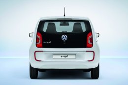 Volkswagen показала свой первый электромобиль E-Up (ФОТО)