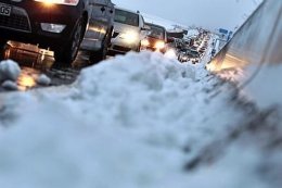 Из-за непогоды ГАИ ограничила движение на дорогах Украины (СПИСОК)