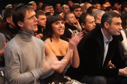 В Киеве прошел боксерский турнир компании братьев Кличко (ФОТО)