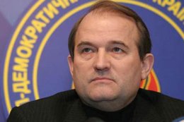 Виктор Медведчук зовет на референдум
