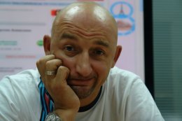 Украинские таксисты ведут себя как мародеры - Алексей Мочанов