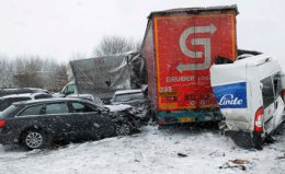 Масштабное ДТП в Австрии - десятки пострадавших (ФОТО)