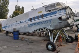 Как сделать жилье из старого самолета (ФОТО)