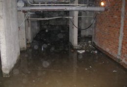 В Киеве уже подтоплены подвальные помещения на Подоле