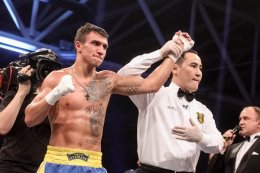 Василий Ломаченко вывел команду в полуфинал WSB (ВИДЕО)