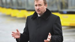 Отставка Александра Попова невыгодна Виктору Януковичу