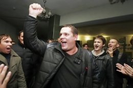 "Свободовцы" хотят отменить празднование Дня Победы