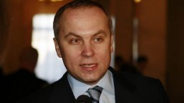 Шуфрич призвал "царевичей" найти "уродов", забросавших снежками регионалок