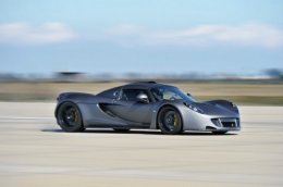 Hennessey Venom GT - самый быстрый автомобиль в мире (ФОТО+ВИДЕО)