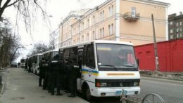 "Беркут" хорошо подготовился к встрече оппозиции (ФОТО+ВИДЕО)