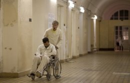 Иван Ургант и Сергей Светлаков попали в психиатрическую больницу (ФОТО)