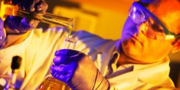 Украина первая среди СНГ получила право на лечение стволовыми клетками