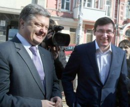 Порошенко собирается спонсировать новое общественное движение Луценко