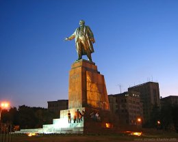 В Харькове планируют взорвать памятник Ленину