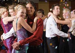 Сколько стоит школьный выпускной в этом году