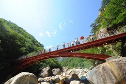 Напряжение на Корейском полуострове вызвало наплыв туристов