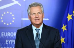 Квасьневский призвал украинскую власть и оппозицию объединиться ради евроинтеграции