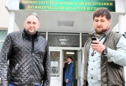 Кадыров наказал министра физкультуры... на ринге (ФОТО+ВИДЕО)