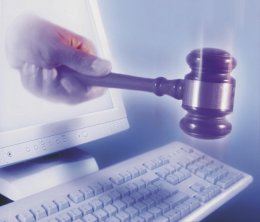 Индиец выставил на интернет-аукцион собственного сына