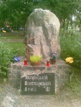 В канун празднования 9 мая вандалы разрушают памятники воинам (ФОТО)