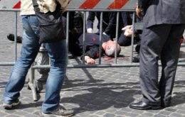 В Италии открыли стрельбу во время присяги нового правительства (ФОТО+ВИДЕО)
