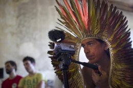 Индейцы племени навахо теперь могут посмотреть "Звездные войны" на родном наречии