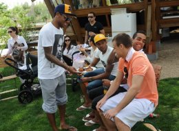 «Горняки» отметили чемпионство шашлыком (ФОТО)