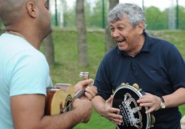 «Горняки» отметили чемпионство шашлыком (ФОТО)