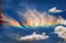 Огненная радуга - самое редкое атмосферное явление (ФОТО)