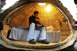 Как не платить за жилье в Европе