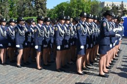 Харьковчане принесли на площадь Свободы фотографии военных лет (ФОТО)