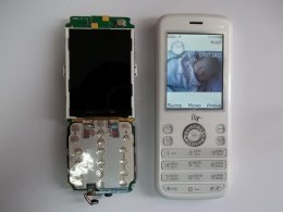 Реанимируем промокший телефон (ФОТО)