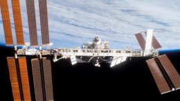 ЧП на МКС: утечка аммиака повредила солнечные батареи (ВИДЕО)