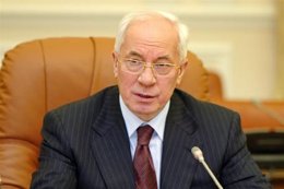 Николай Азаров: "Нет дороже и роднее человека, чем мама"